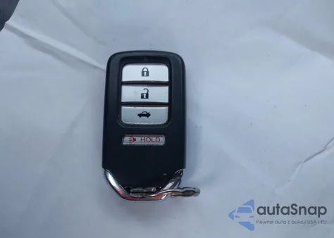 2014 Honda Accord Hybrid Touring z USA, uszkodzony, nr VIN 1HGCR6F73EA004766